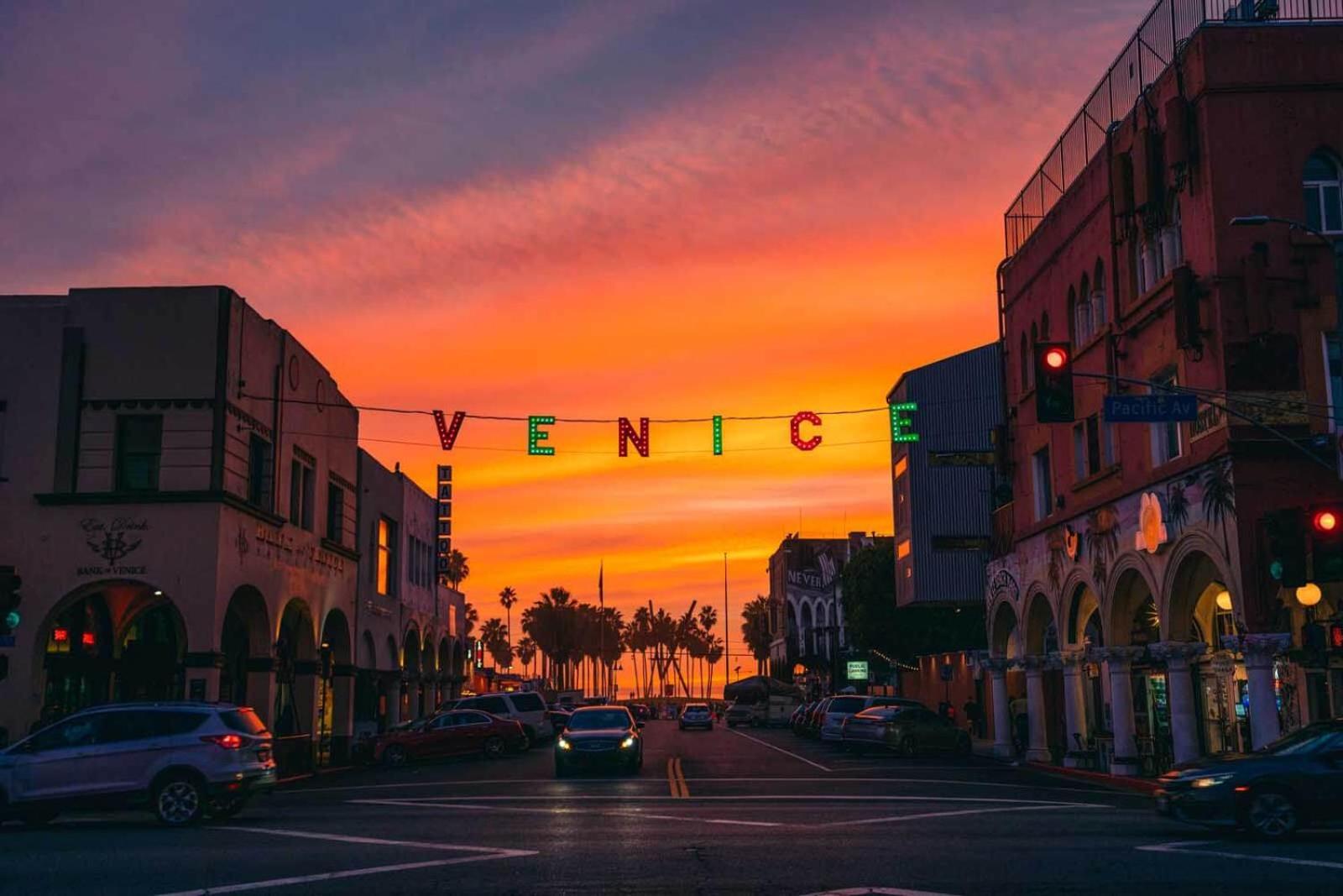 לוס אנג'לס Chic Venice Beach Bungalow Steps From The Canals & Beach מראה חיצוני תמונה